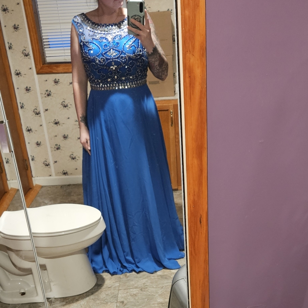 Blue Scoop Neck Sleeveless Prom Dress